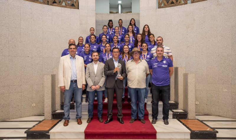 El Rocasa pasea su Supercopa