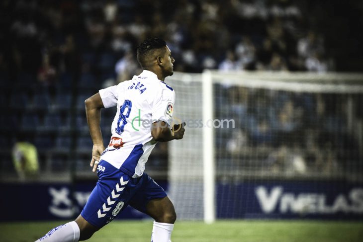Bryan Acosta, sin Tenerife y sin Honduras