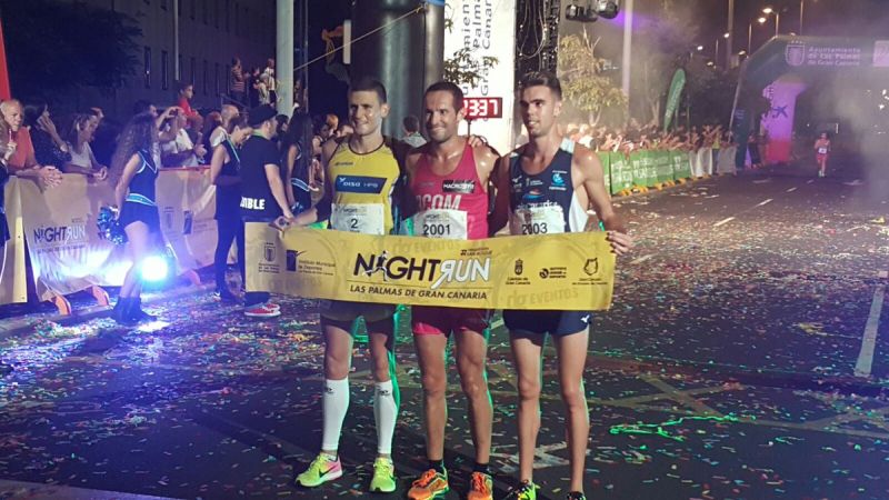 Palomeque y Merino ganan la carrera nocturna