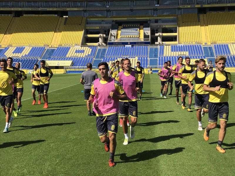 Samper se consolida en la convocatoria frente al Deportivo