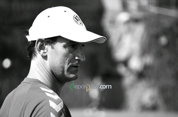 Etxeberría cree que el Tenerife puede dañar al Málaga