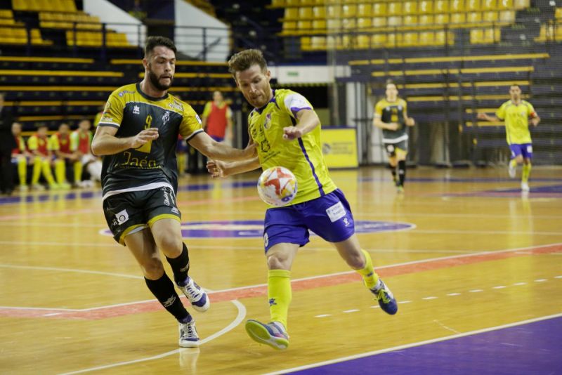 2-6: El Jaén también se lleva los puntos de Gran Canaria