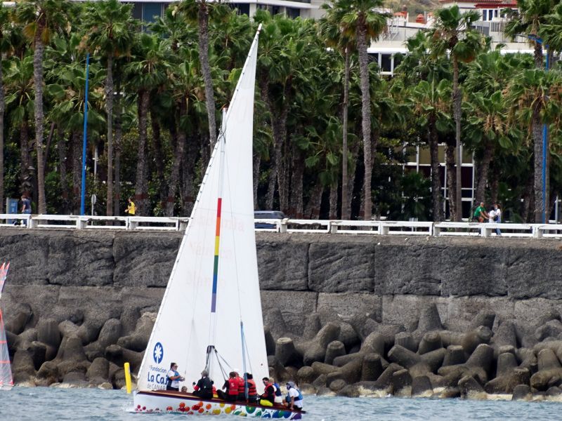 Baifo, el primer bote en la regata de apertura