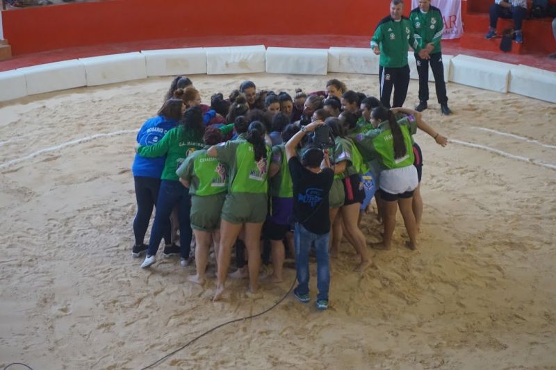 12-11: Estefanía Ramírez destaca en la luchada de la Mujer