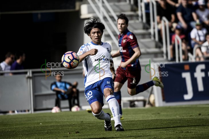 Shibasaki, convencido de que el Tenerife ganará al Cádiz