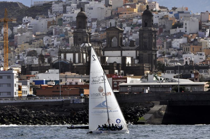 Guanche, Puerto de la Luz y Agüimes, a la final