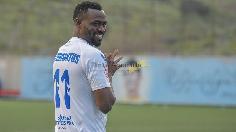 "Maky, tienes que marcar 11 goles"