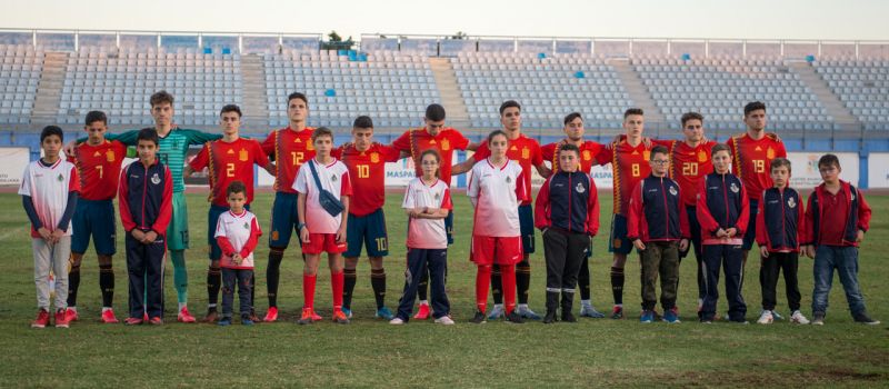 La Federación pide a los clubes que acudan a la Copa del Atlántico