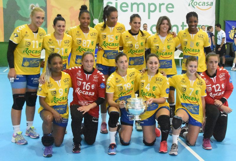 28-26: El Rocasa amarga otra tarde al Bera Bera