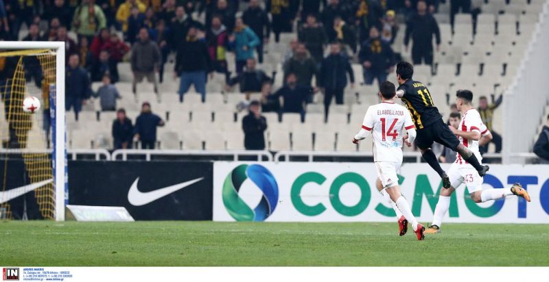 Vídeo: Araujo mete al AEK en las semifinales de Copa