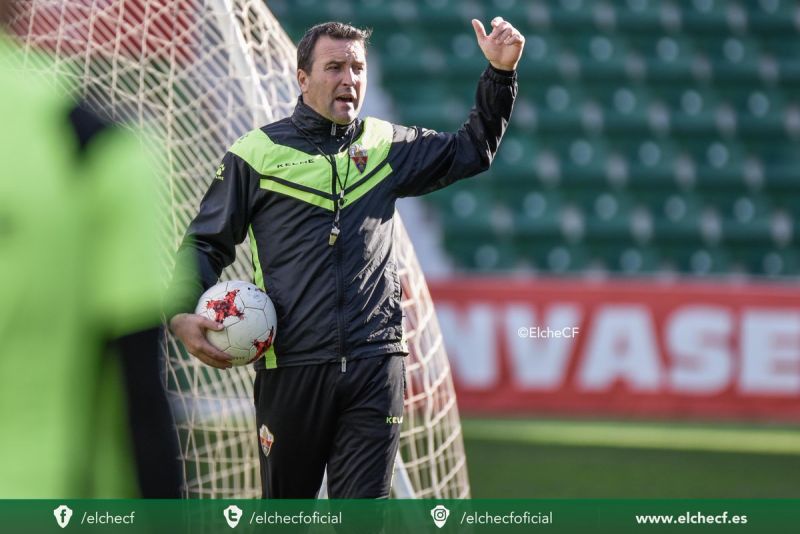 El Elche cesa a Josico como entrenador