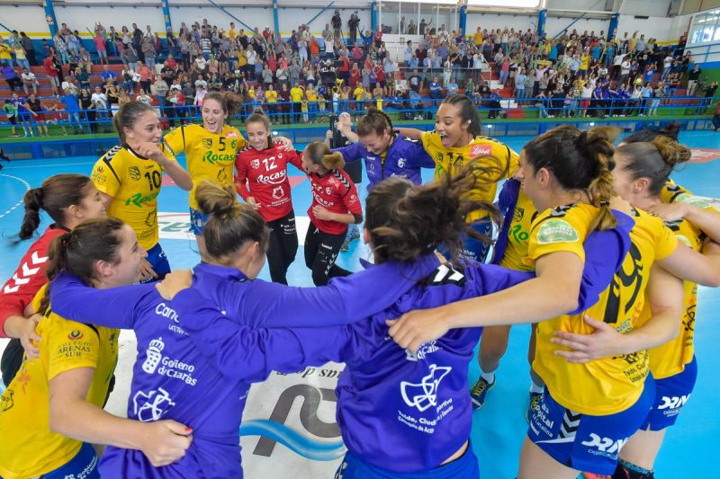 El Rocasa afronta la Copa y aparca la final europea contra las polacas del MKS