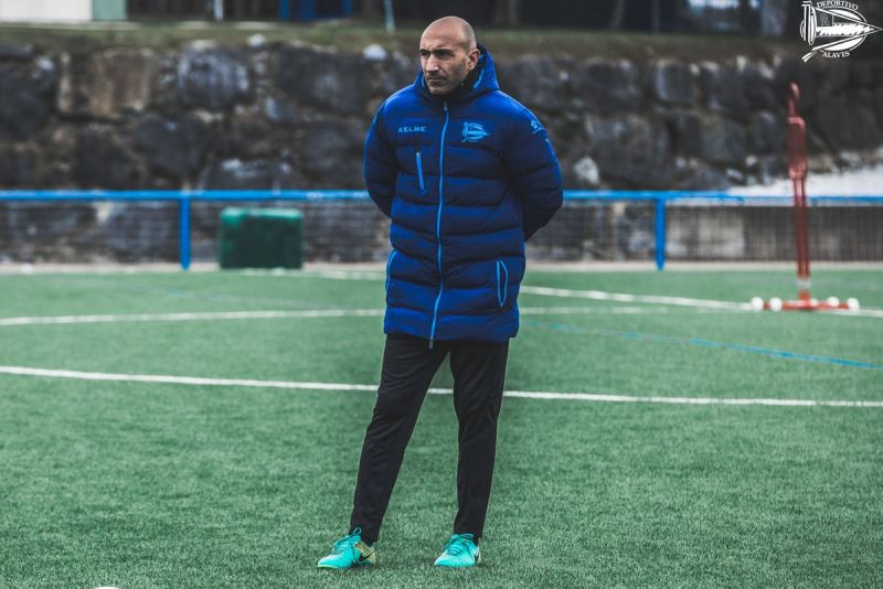 Abelardo se queja del calor y la humedad de Canarias