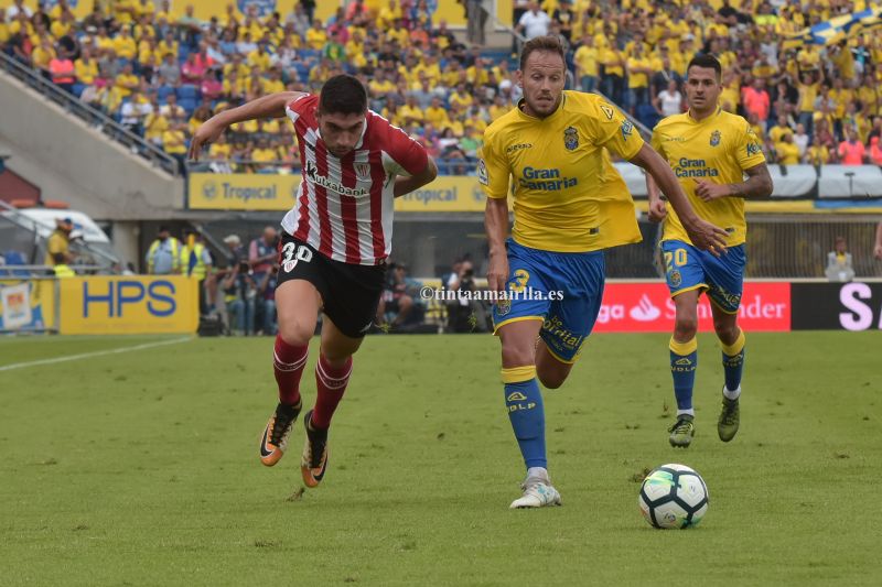 "Acabé como delantero para estorbar; estaba lesionado"