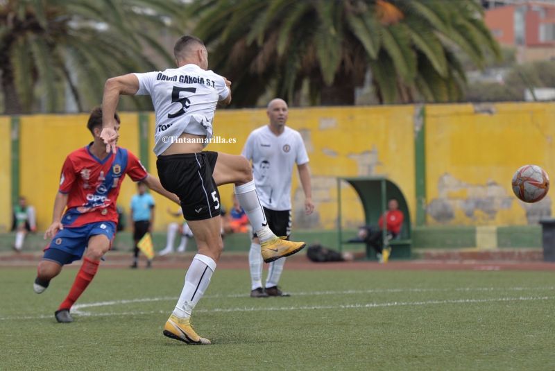 El raro gol de David García 14 años después 