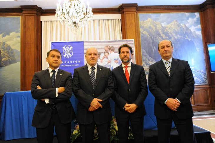 El Tenerife presenta su Fundación