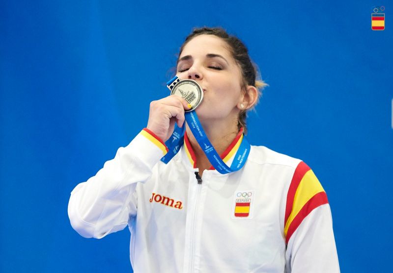 Blanco mantiene el liderato tras dos jornadas