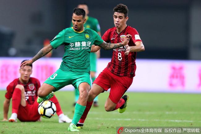 Un gol in extremis de Viera permite al Beijing llegar a las semifinales de Copa