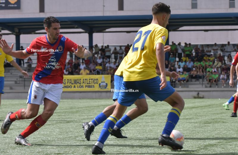 El Ourense CF anuncia la llegada de Di Renzo, que abanondó Lanzarote