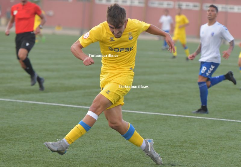 Diego Martín, la nueva zurda palmera de Las Palmas Atlético