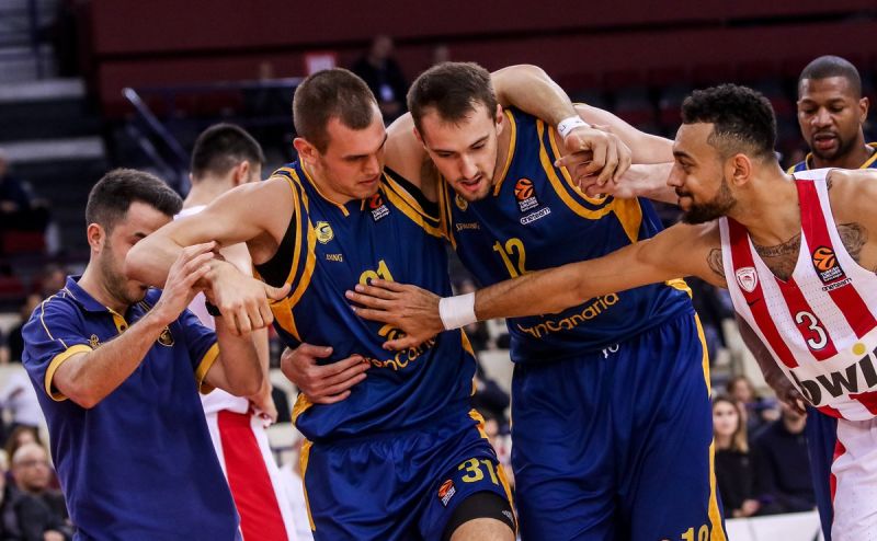 98-77: Duelen más las  lesiones de Radicevic y Tillie que la derrota