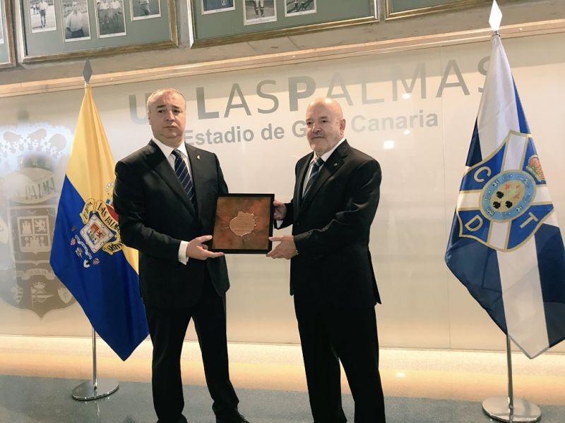 "Espero vivir este derbi en Primera"