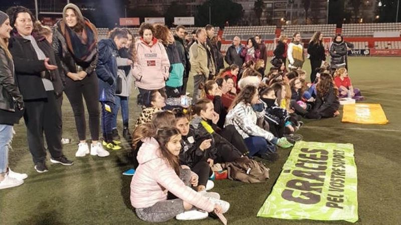 El Tarrasa expulsa a su equipo de veteranos por insultos machistas