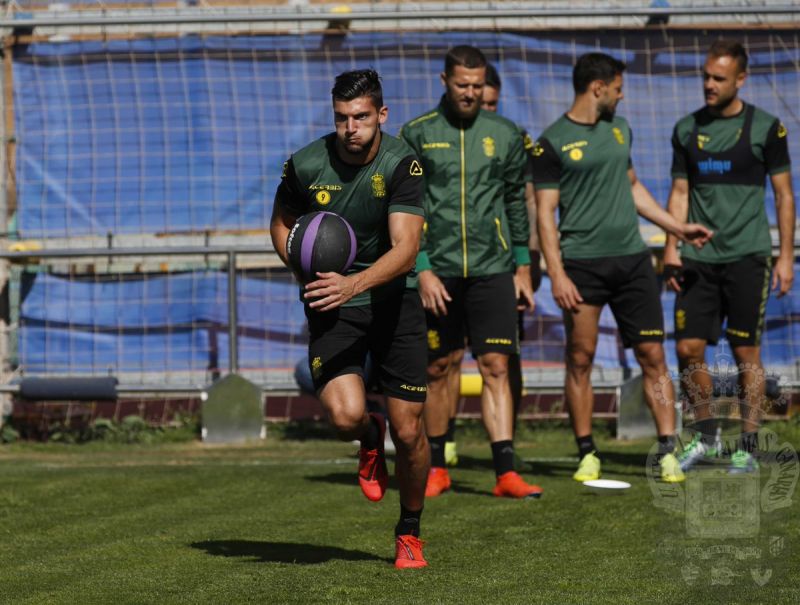 Todos menos Deivid