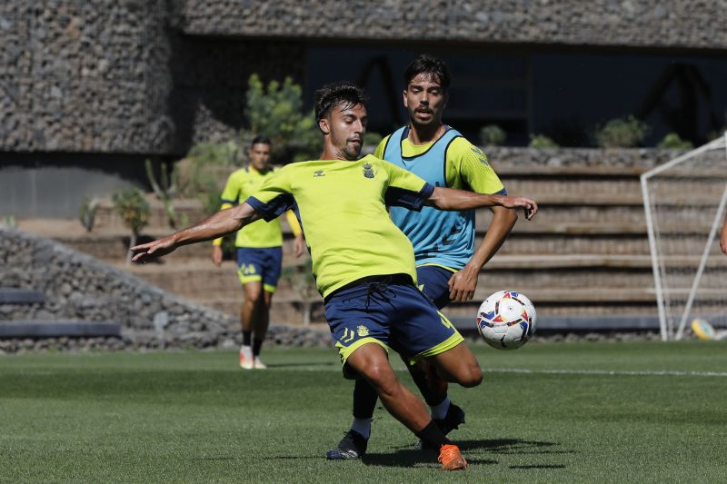 Ensayo general contra el equipo Esperanza