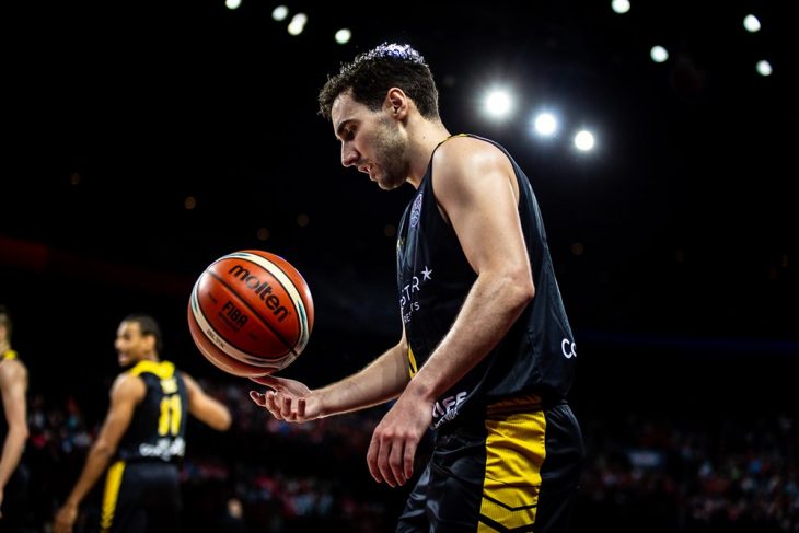 El Granca hace oficial el fichaje por dos temporadas de Bassas