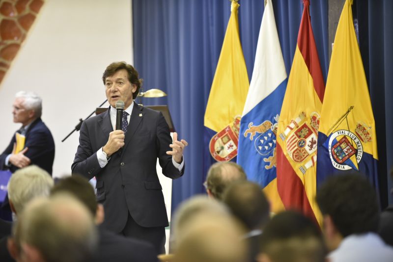 Lujoso estreno del Congreso de Derecho Deportivo