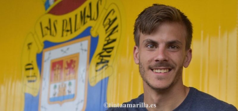 "Creo que en poco tiempo Alex Suárez subirá al primer equipo"
