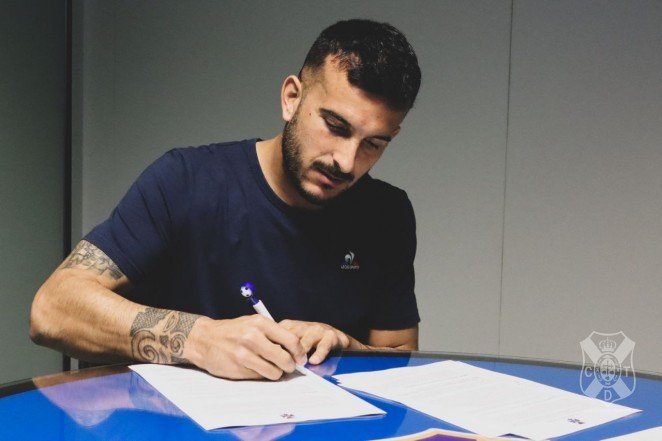 El Tenerife mantiene su apuesta por Elady