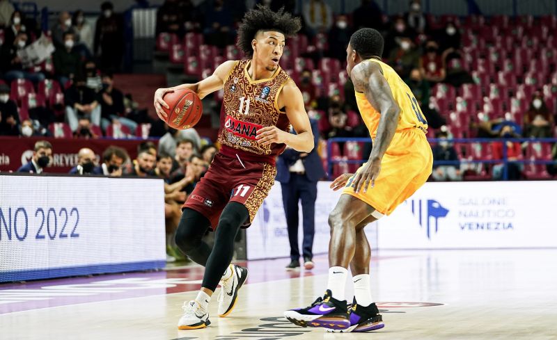 77-59: El Granca jugó en Venecia sin disfraz de líder