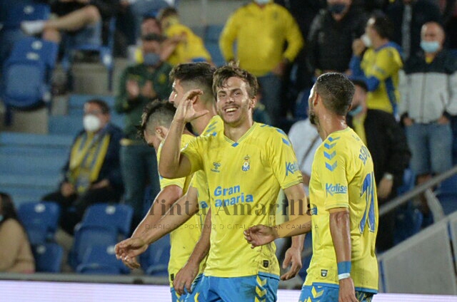 "Estoy contento con mi gol, pero más por dejar nuestra portería a cero"