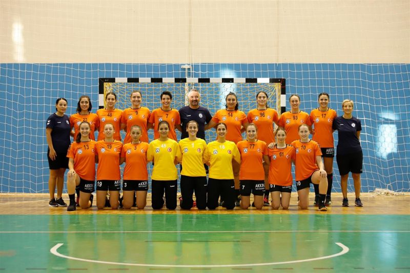 Rival turco para el Remudas en cuartos de final