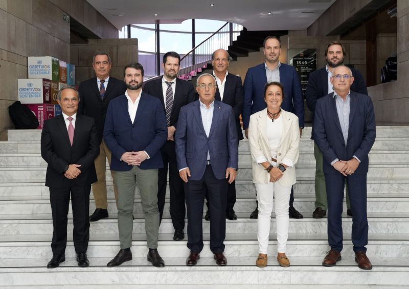 Toma de contacto de los miembros de la candidtura ibérica