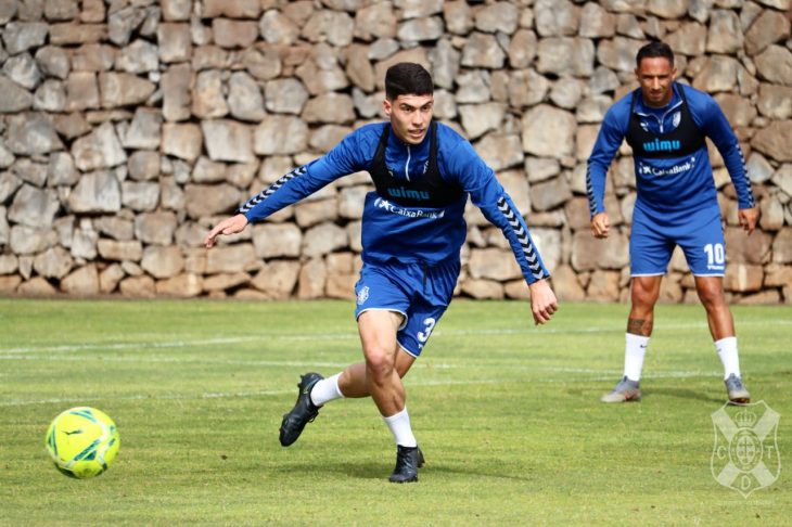 El Tenerife observará a diez canteranos