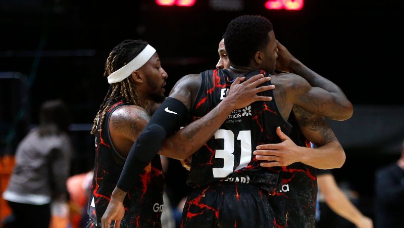 Fisac advierte a sus jugadores que ahora empieza "a jugarse a gran nivel"