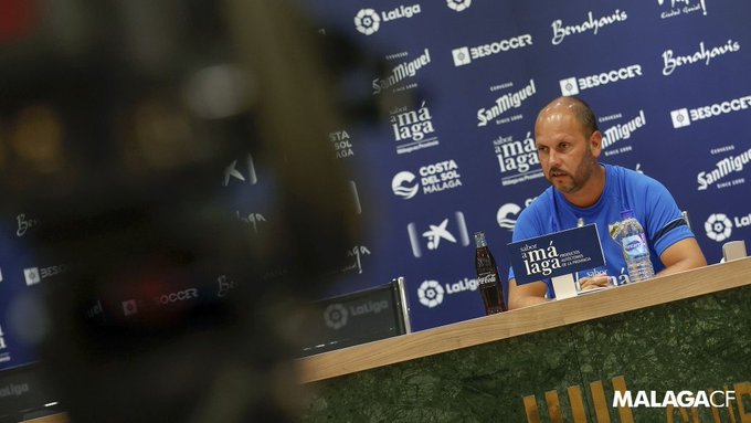 José Alberto pide "orejas para arriba" para frenar a Viera y Jesé