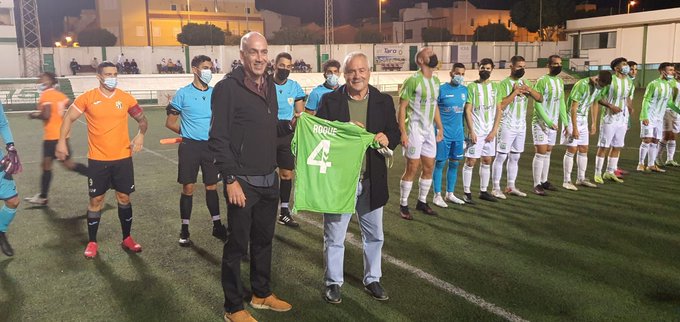 El Estrella se lleva el derbi con el Vecindario