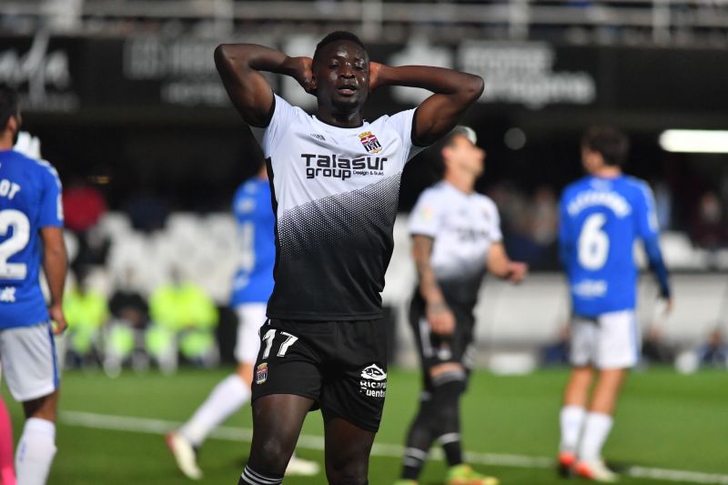 1-1: El Tenerife empata tras la lesión de David Simón