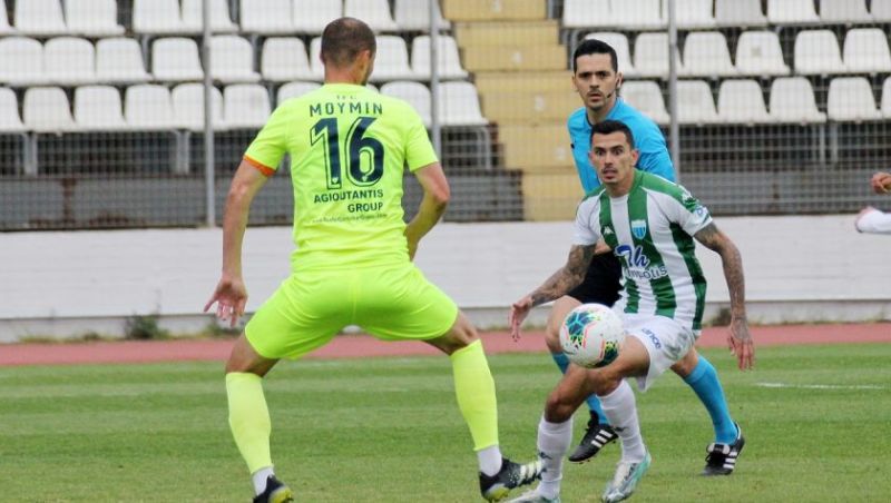 Nili Perdomo quiere cerrar su gran año con un ascenso