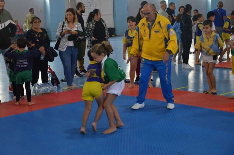 Entrenamientos de las categorías de base, sí; seniors, no