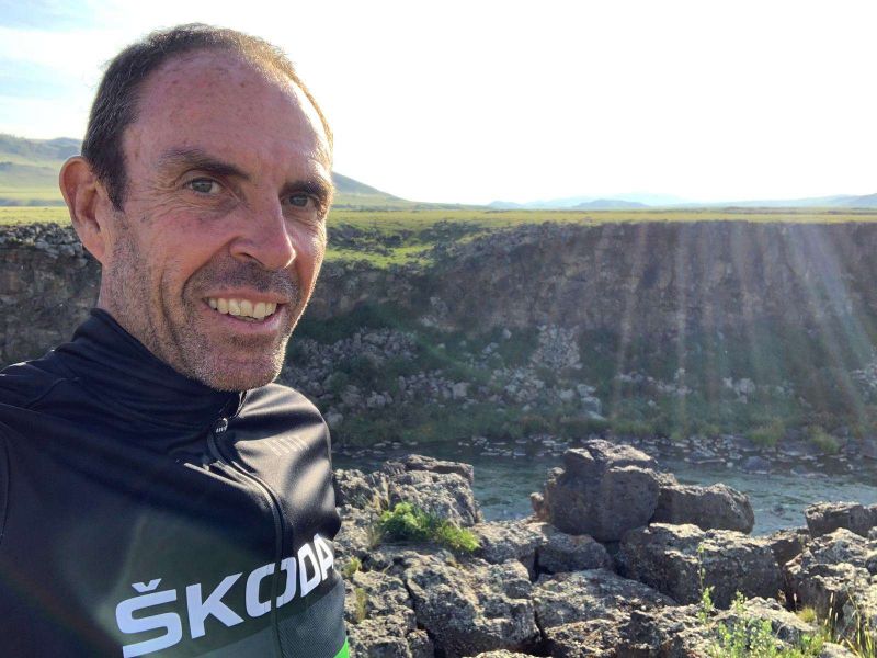 El canario Déniz cubre más de 600 kilómetros en Mongolia