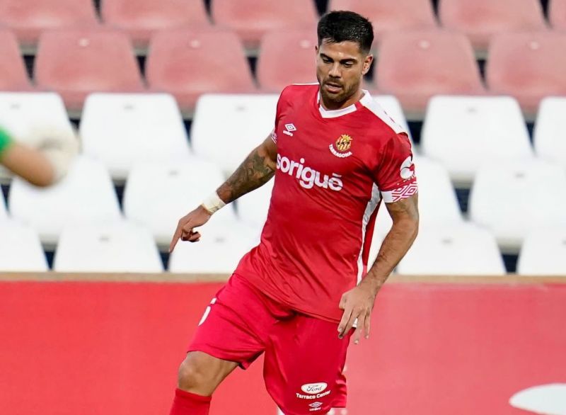 El Nástic felicita a Aythami Artiles por sus 500 partidos 