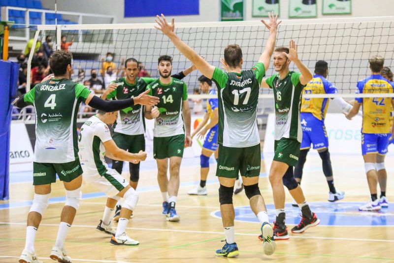 3-2: Almería forzó el tercer partido contra el Guaguas