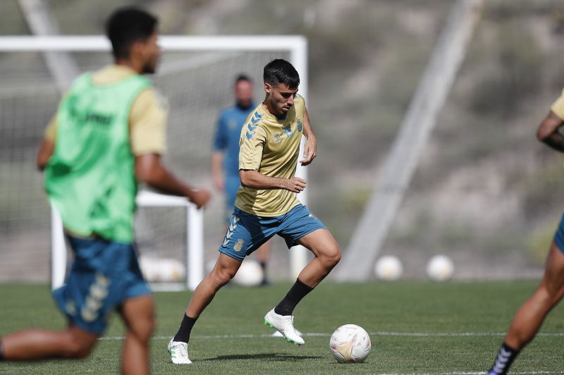 Fabio, preparado para su primer partido de la era García Pimienta