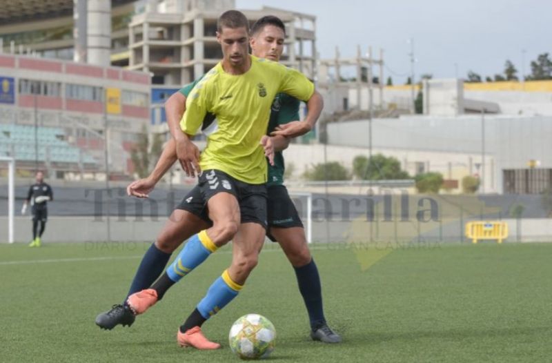 El delantero Fagir sacó aprobado y se queda en la UD