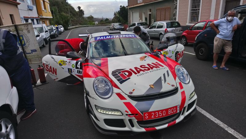 Julián Falcón-Jacob Páez lideran el rallye de Gran Canaria